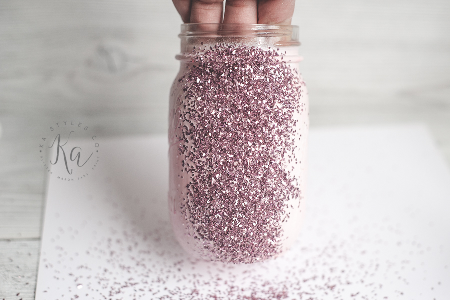 How to make glitter mason jar tutorial.